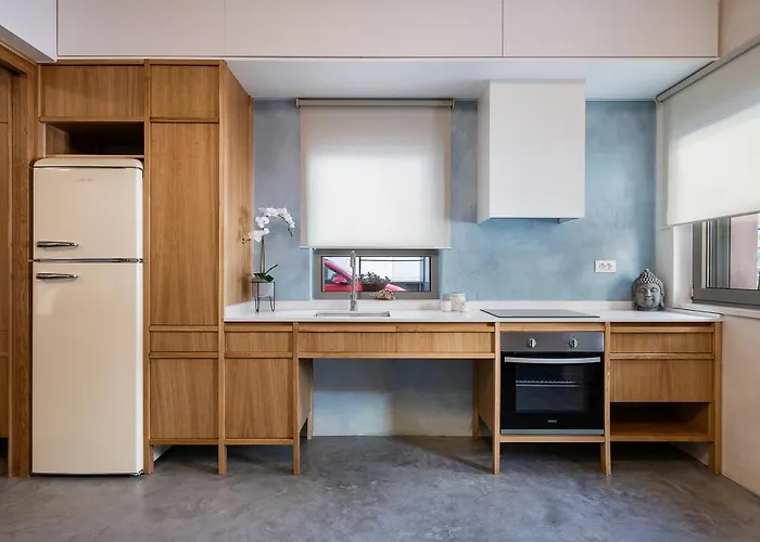 Koum Kapi Boutique *