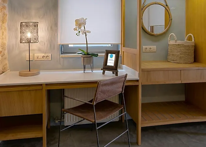 Koum Kapi Boutique *